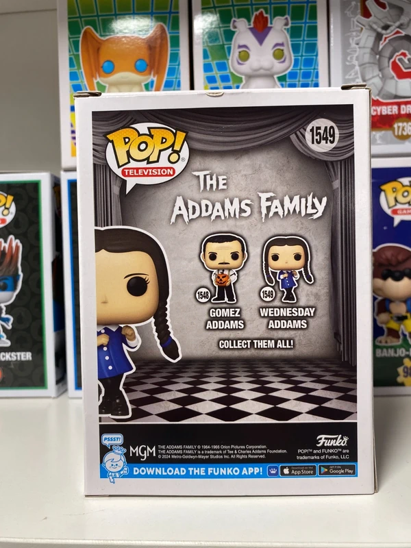Funko POP! 1549 Wednesday Addams 3