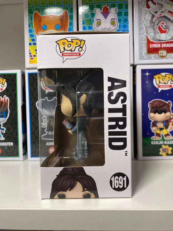 Funko POP! 1691 Astrid - Beetlejuice 4
