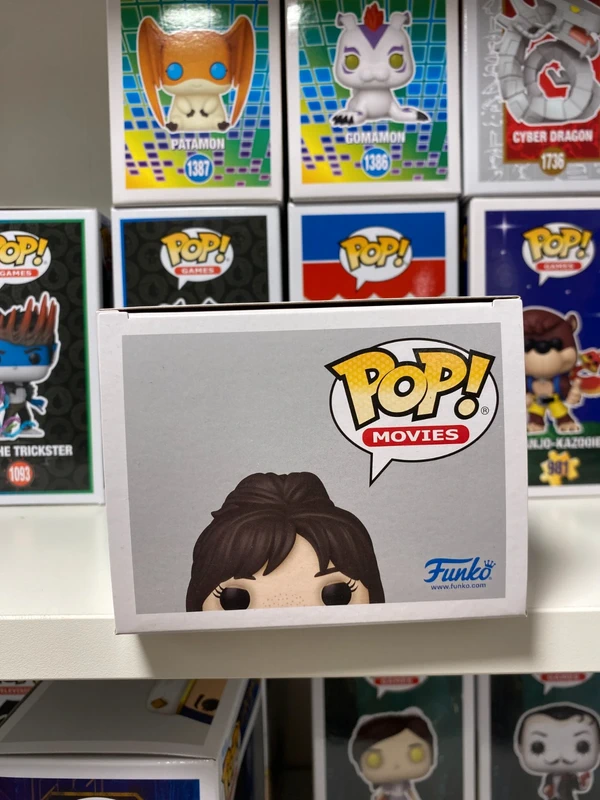 Funko POP! 1691 Astrid - Beetlejuice 5