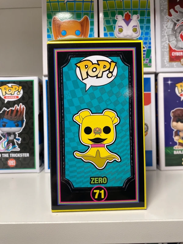 Funko POP! 71 Zero (black light) - Pesadilla antes de Navidad 2