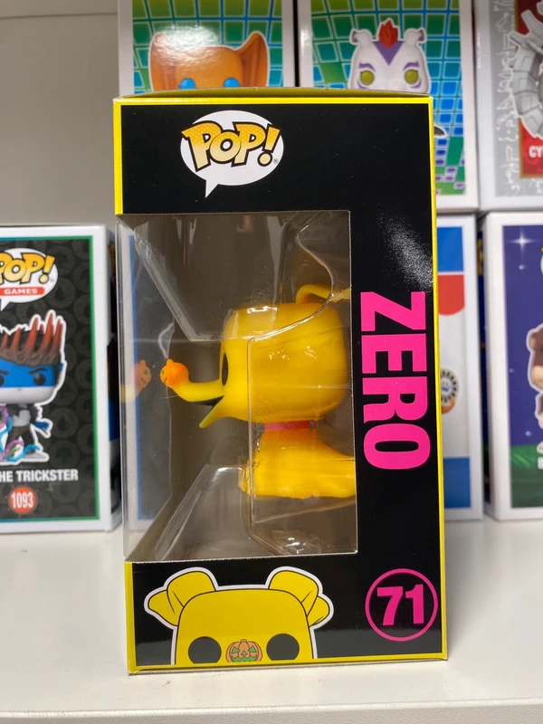 Funko POP! 71 Zero (black light) - Pesadilla antes de Navidad 4