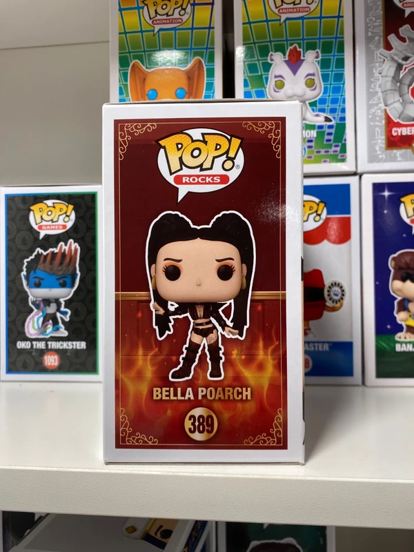 Funko POP! 389 Bella Poarch 2
