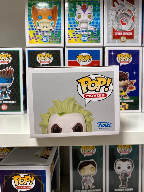 Funko POP! 1689 BeetleJuice 5